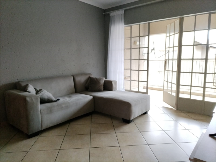 2 Bedroom Property for Sale in Waterval East North West